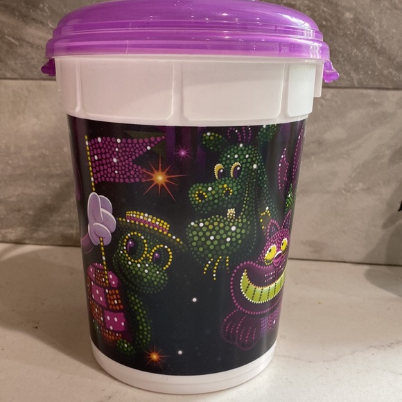 Electrical parade popcorn bucket - Picture 3 of 4